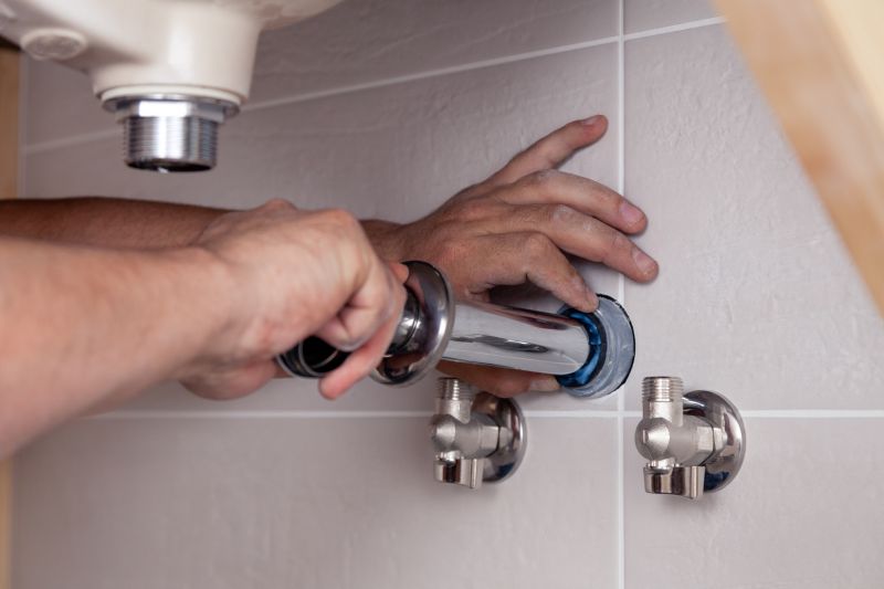 Local Plumbing Fixtures Installation pros at work
